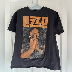 Lizzo tshirt size large black with image of Lizzo on front